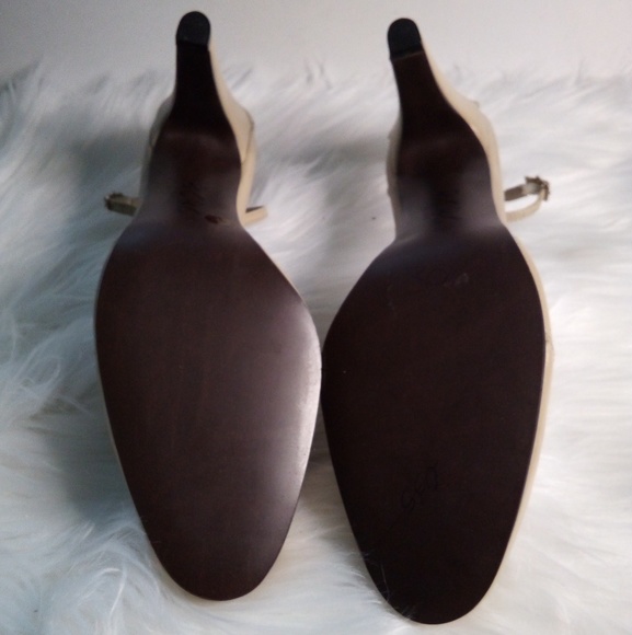 {EUC} women's b.c.b.g Paris heels size 7 - Picture 4 of 4